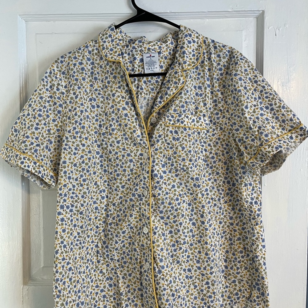 Lands’ End Blue and Yellow Women’s PJ Set